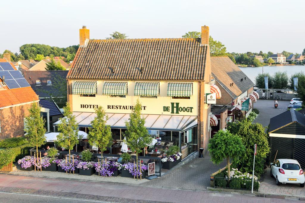 Hotel Restaurant De Hoogt Maasdam エクステリア 写真